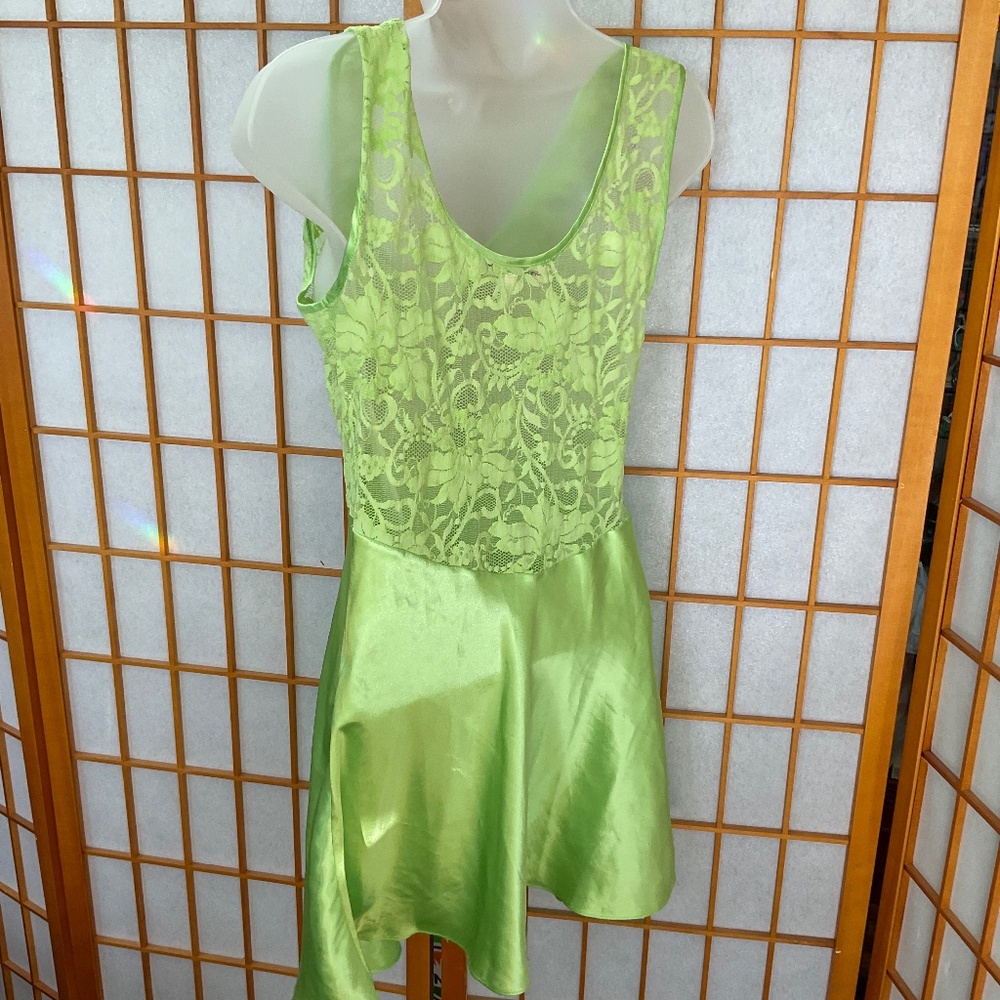 Lime-a-licious 🍋🟩 Y2K Victoria's Secret mini negligee/dress - Picture 8 of 10